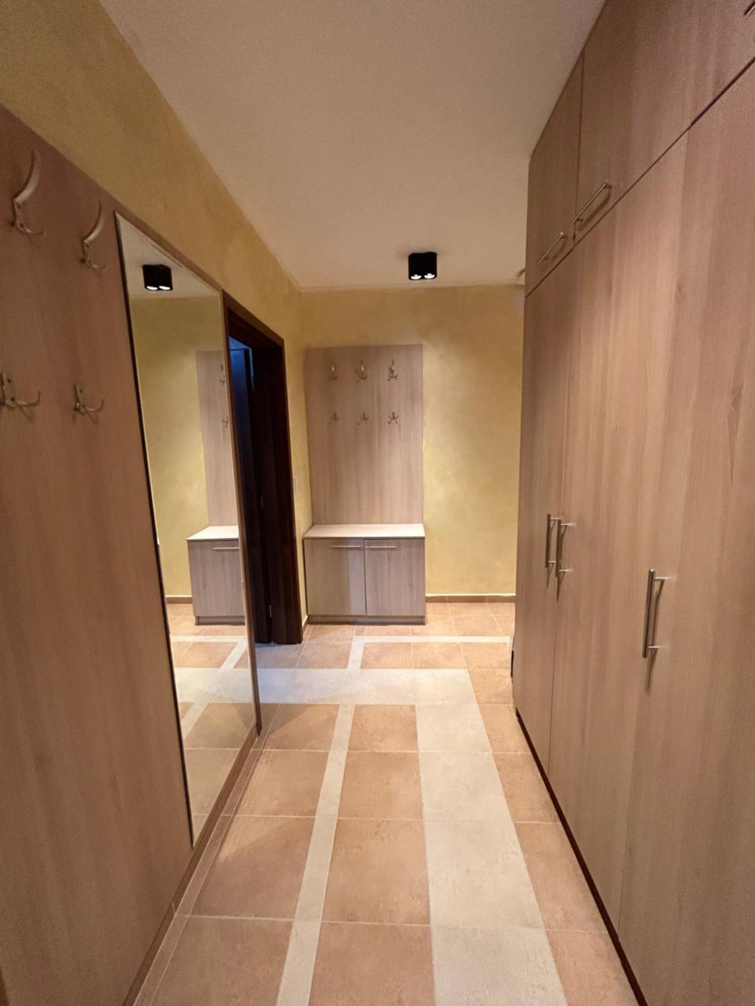 2-Bedroom, 2-Bathroom With Fireplace And Garden At Winslow Infinity バンスコ エクステリア 写真