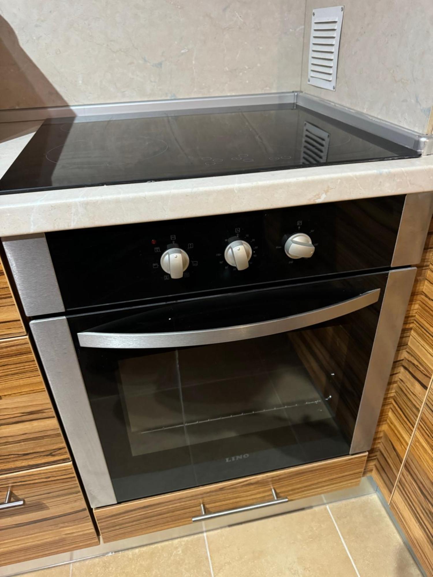 2-Bedroom, 2-Bathroom With Fireplace And Garden At Winslow Infinity バンスコ エクステリア 写真
