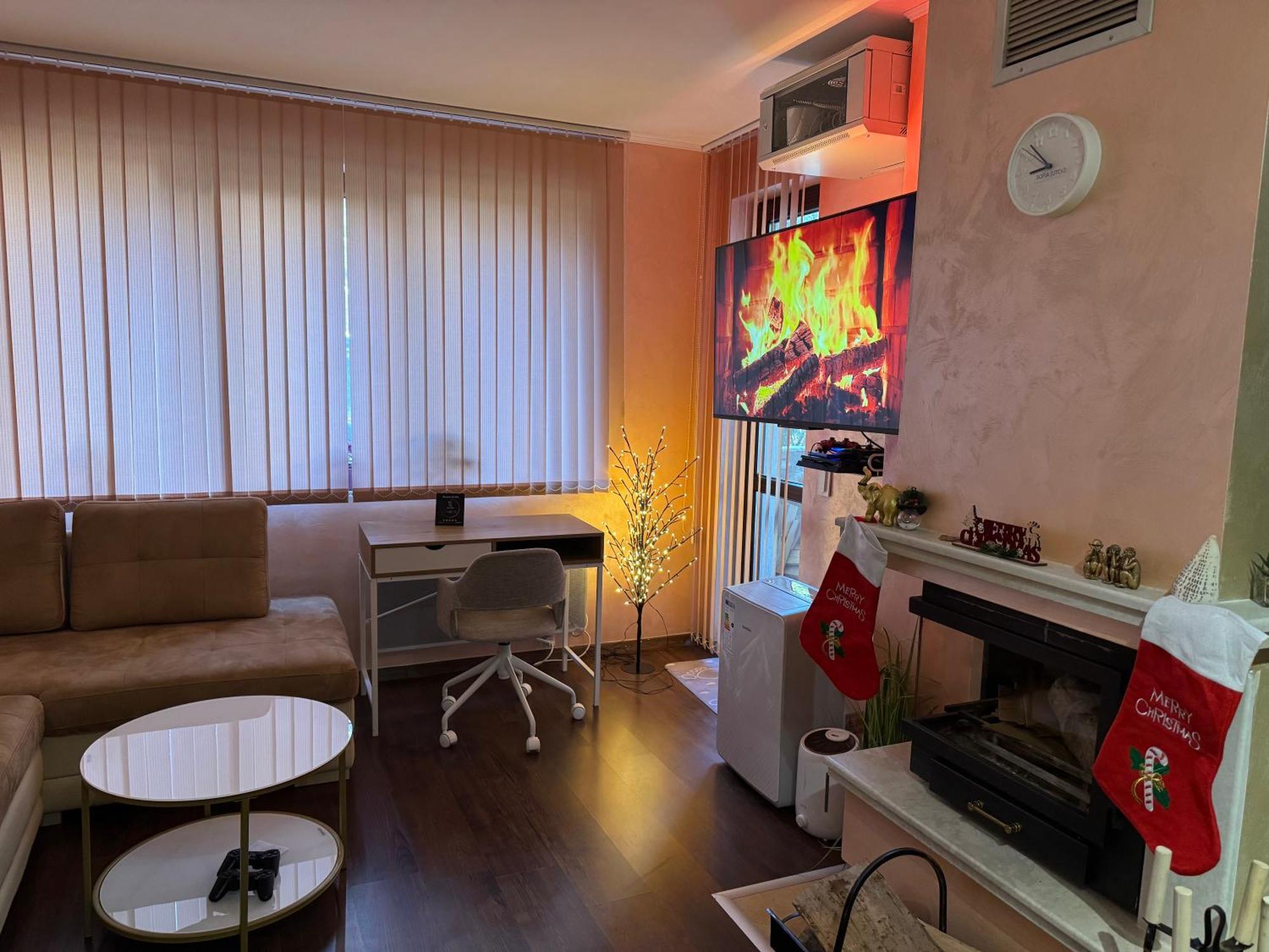 2-Bedroom, 2-Bathroom With Fireplace And Garden At Winslow Infinity バンスコ エクステリア 写真